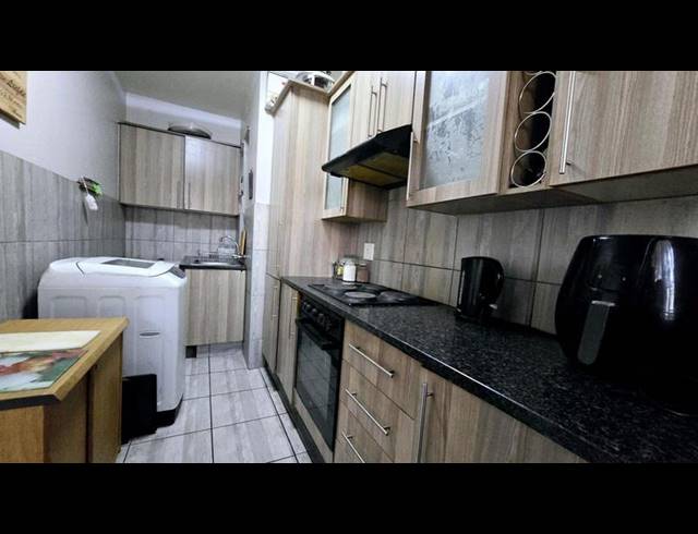 2 BEDROOM APARTMENT FOR SALE IN RANDHART